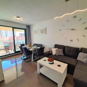 Luxury Apartment Boutique TorreSol, free parking, Wi-Fi, pool, air conditioning, sea view